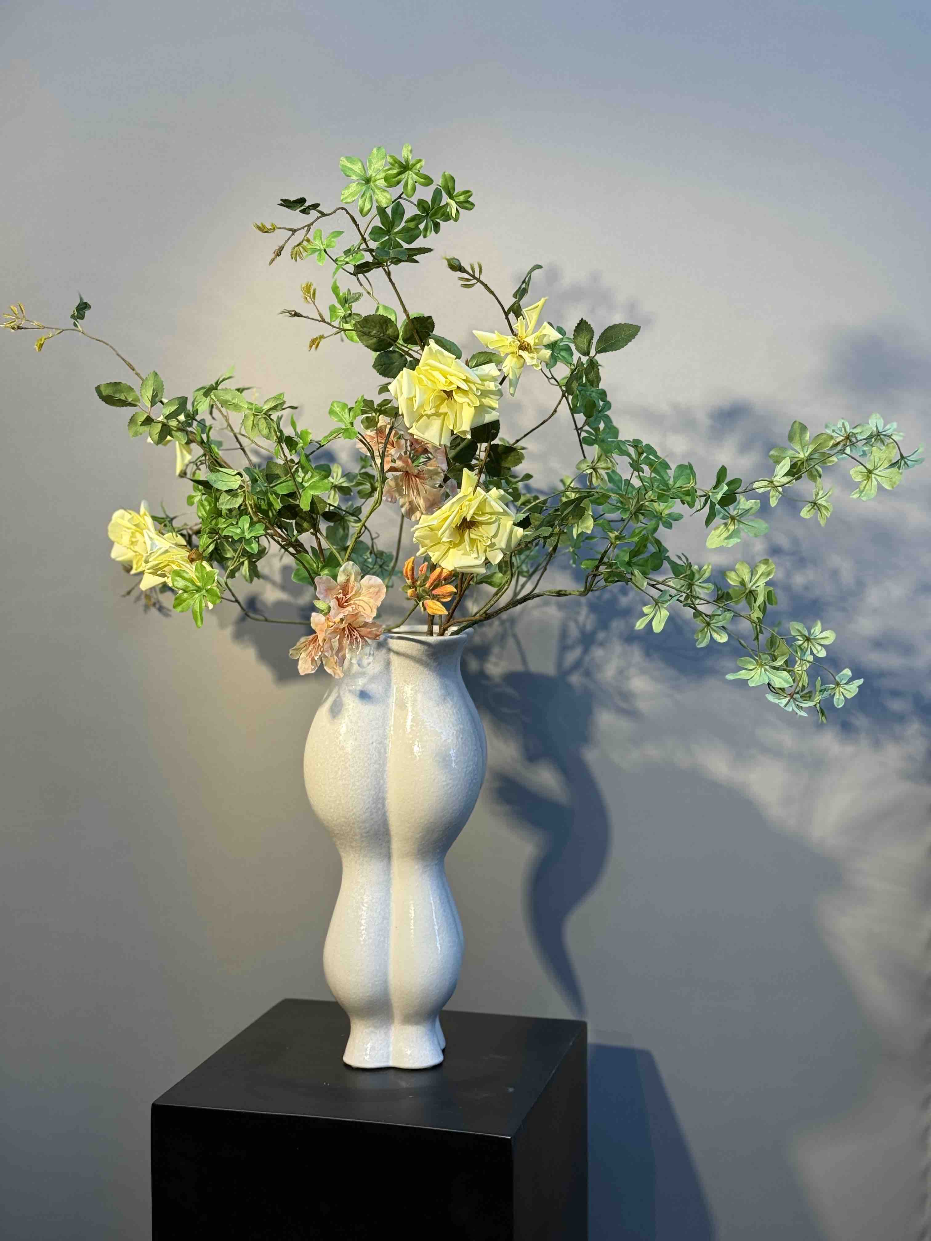 Falleg silkiblómaskreyting frá Studio Bloom